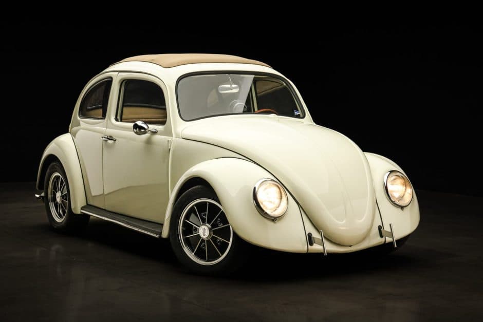 1961 Volkswagen Beetle (1958-1979) sold for $20,000