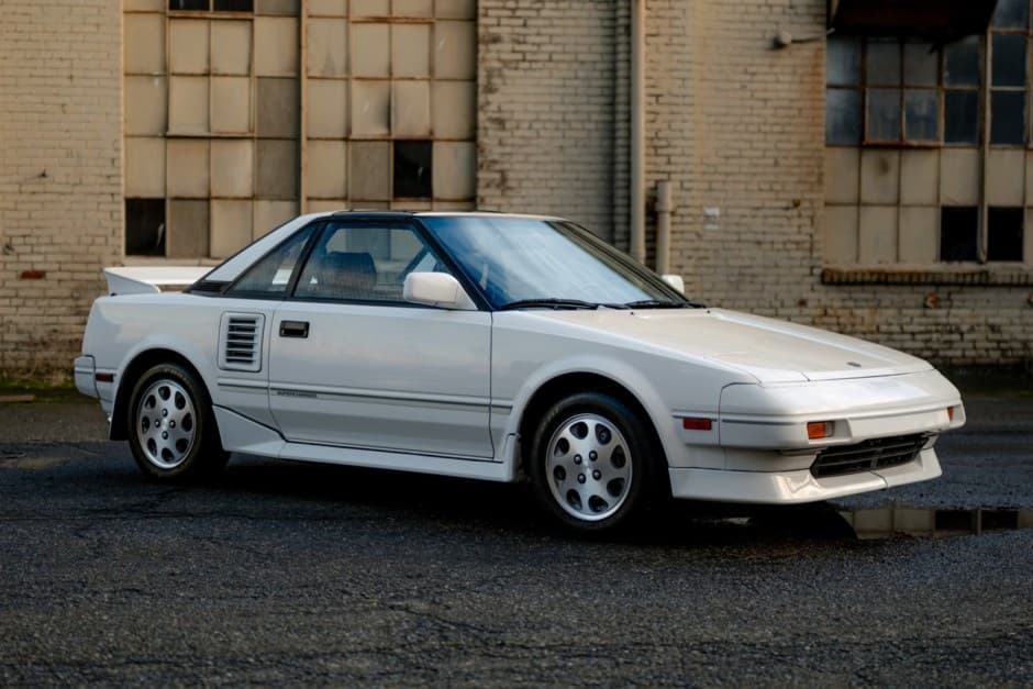 1988 Toyota AW11 MR2 sold for $24,900