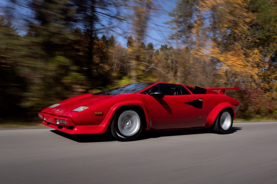 1987 Lamborghini Countach sold for $700,000