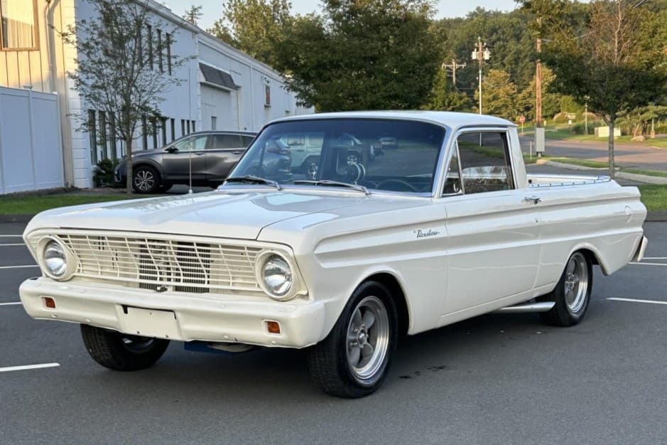 1964 Ford Ranchero sold for $20,750