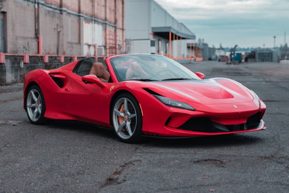 2022 Ferrari F8 sold for $330,000