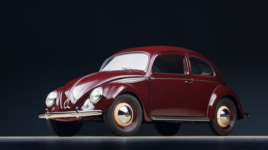 1950 Volkswagen Beetle (Split Window) sold for $73,551