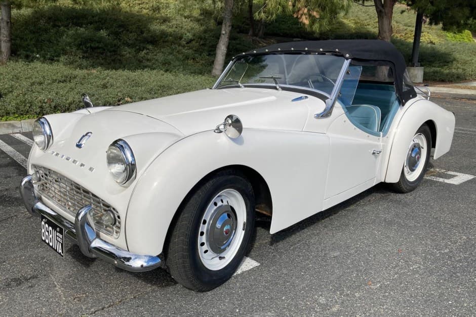 1963 Triumph TR3 sold for $22,250