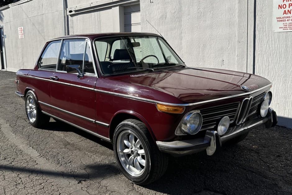 1972 BMW 2002 sold for $16,902