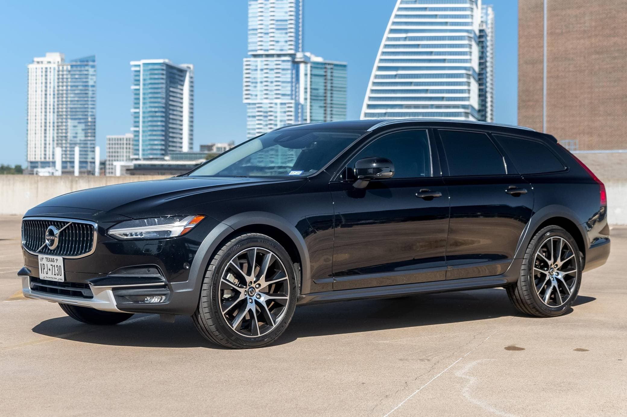 2020 Volvo V90 sold for $25,751