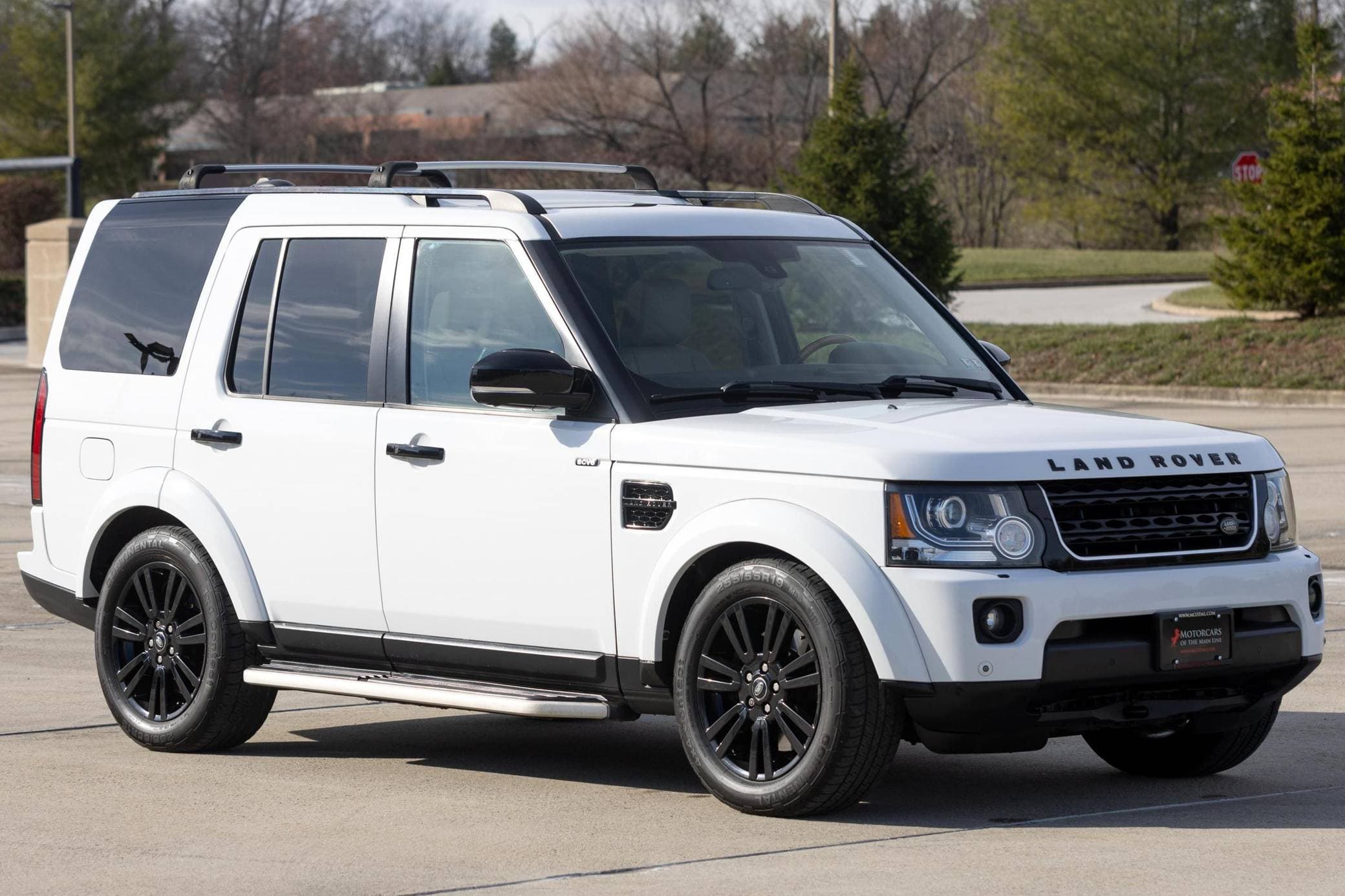 2015 Land Rover LR4 sold for $15,000