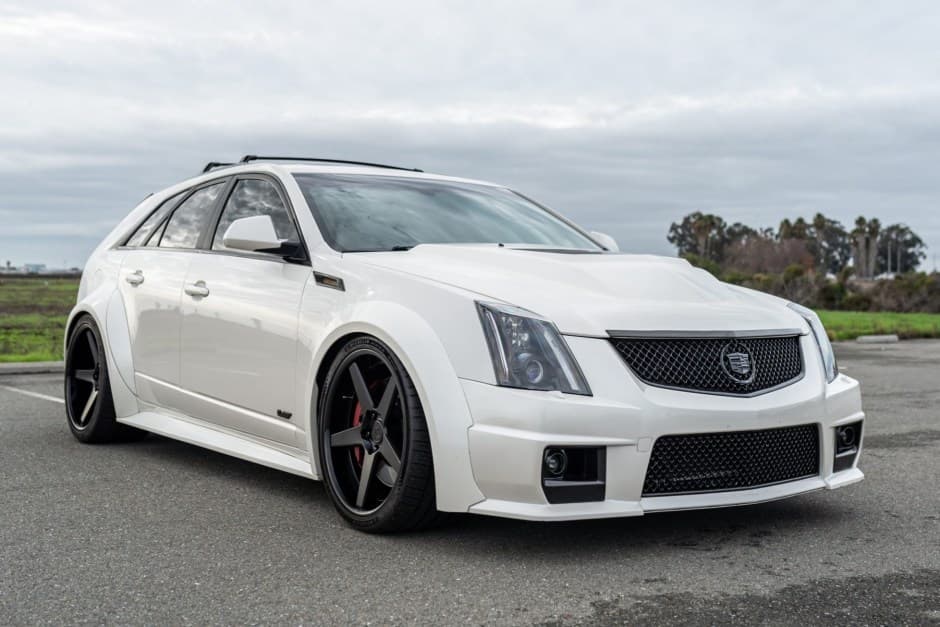 2012 Cadillac CTS & CTS-V sold for $40,500