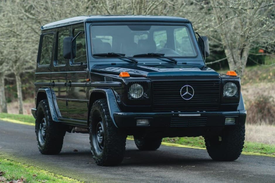 1998 Mercedes-Benz W463 G-Class (1990-2018) sold for $51,500