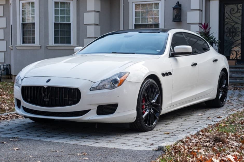 2014 Maserati Quattroporte sold for $16,911