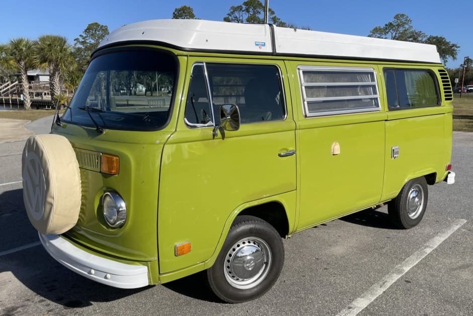 1979 Volkswagen Bay-Window Camper sold for $19,250