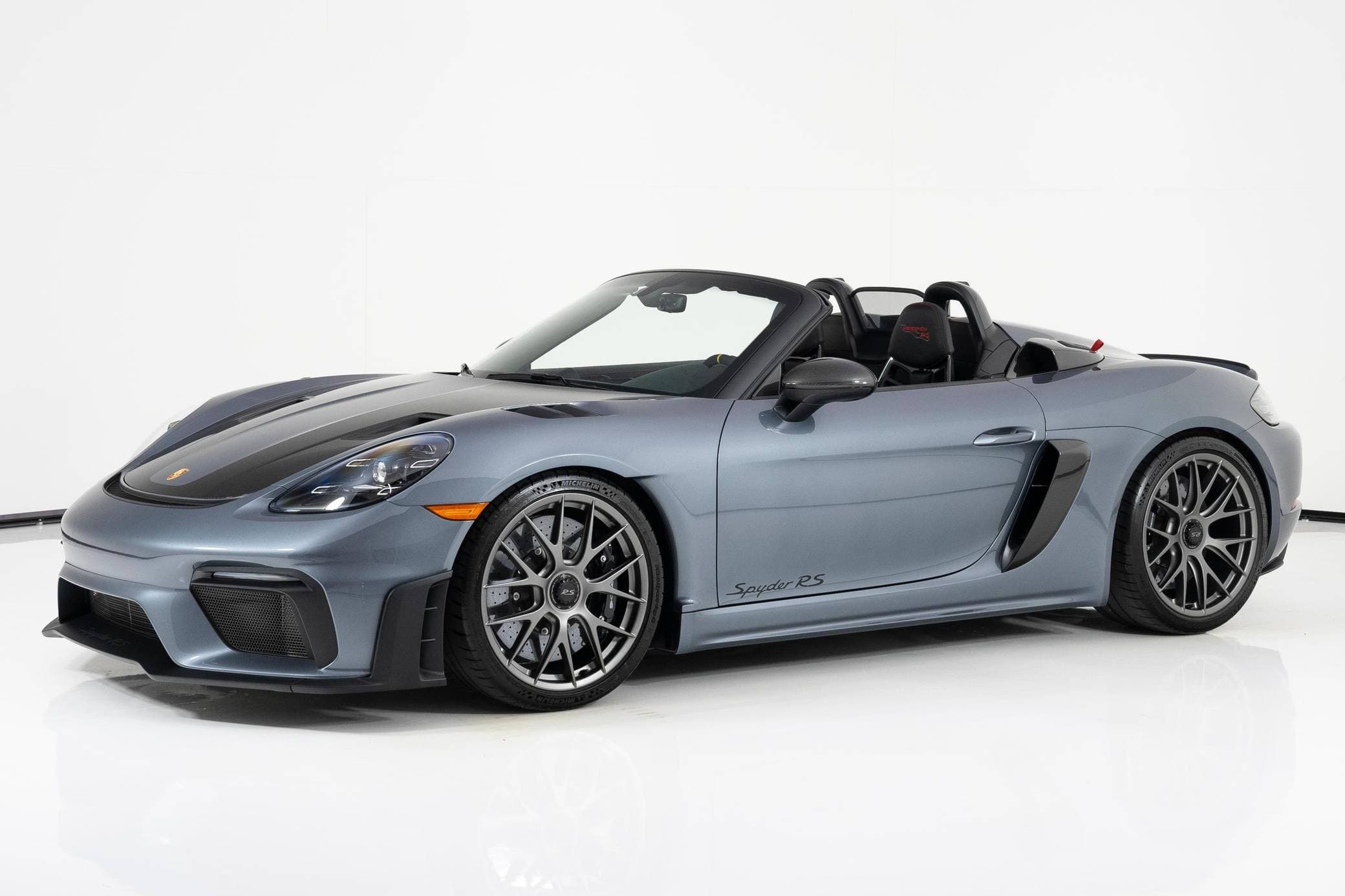 2024 Porsche 718 Boxster sold for $221,000
