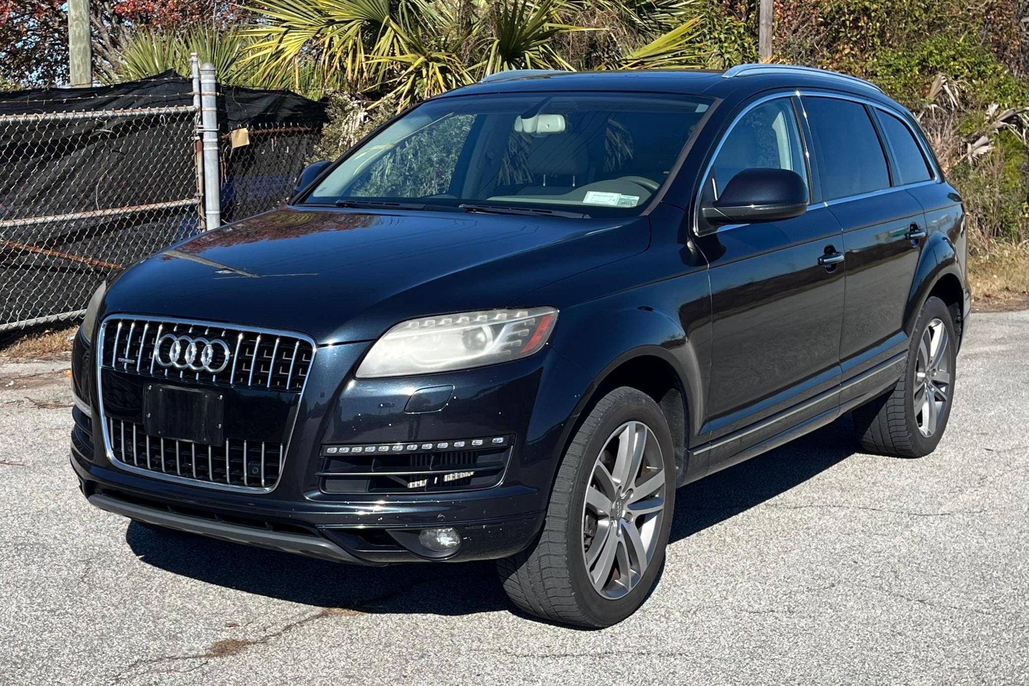2012 Audi Q7 sold for $10,600