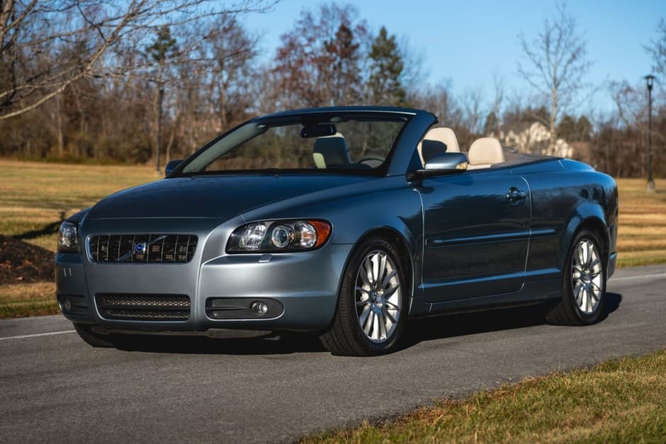 2007 Volvo C70 sold for $16,270