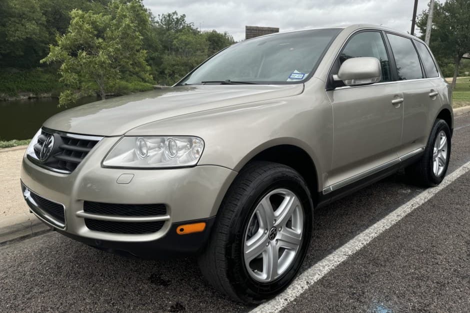 2006 Volkswagen Touareg sold for $7,500