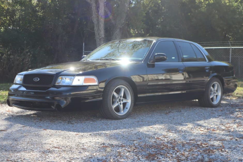 1999 Ford Crown Victoria sold for $31,000