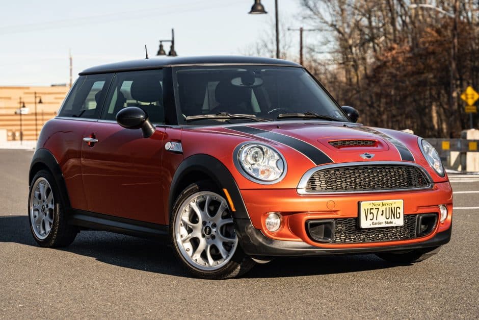 2012 Mini R56 Cooper, Cooper S, and John Cooper Works sold for $11,000