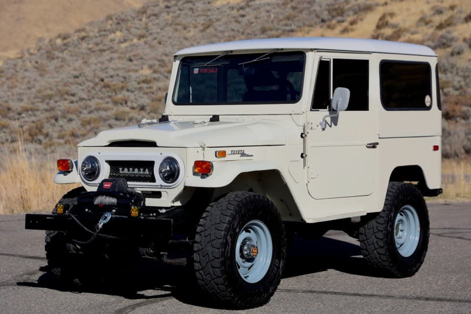 1970 Toyota Land Cruiser FJ40 sold for $39,500