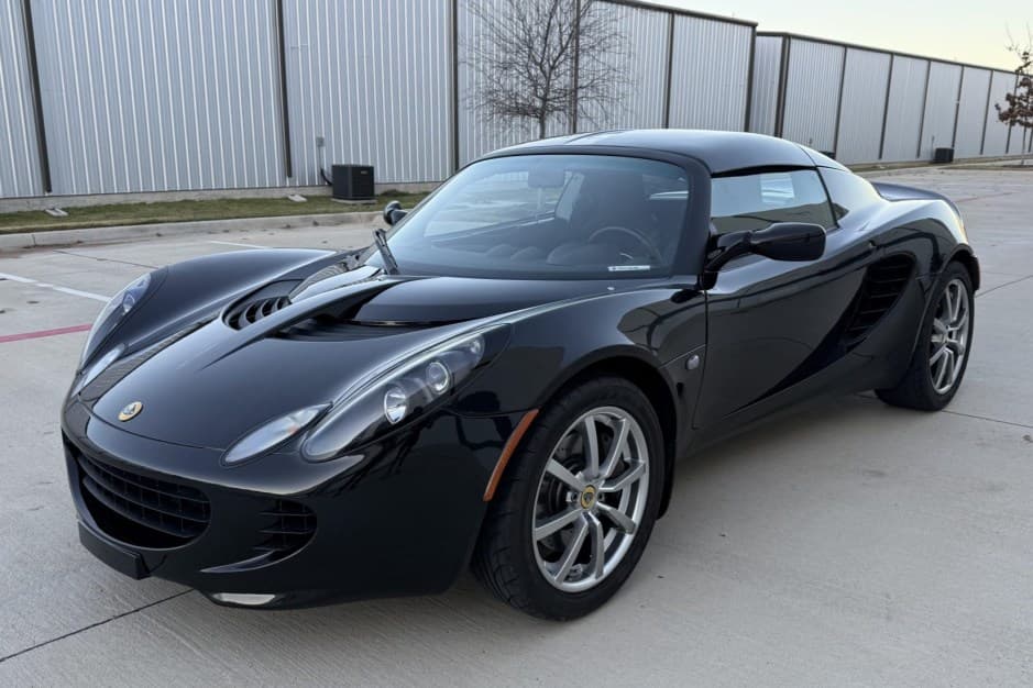 2009 Lotus Elise sold for $42,750