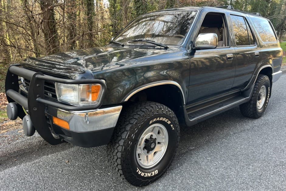 1994 Toyota 4Runner (N120) sold for $13,000