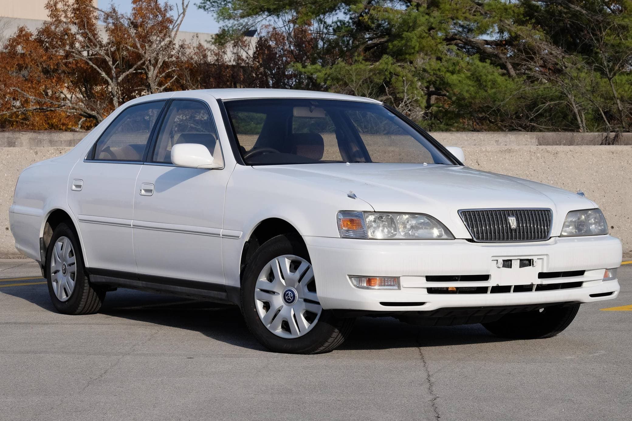 1999 Toyota Cresta sold for $5,600