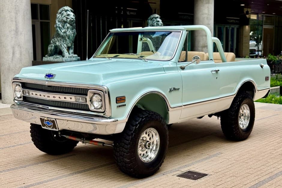 1969 Chevrolet K5 Blazer 1969-1972 sold for $135,000