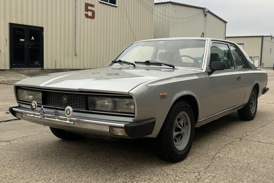 1974 Fiat 130 sold for $17,000