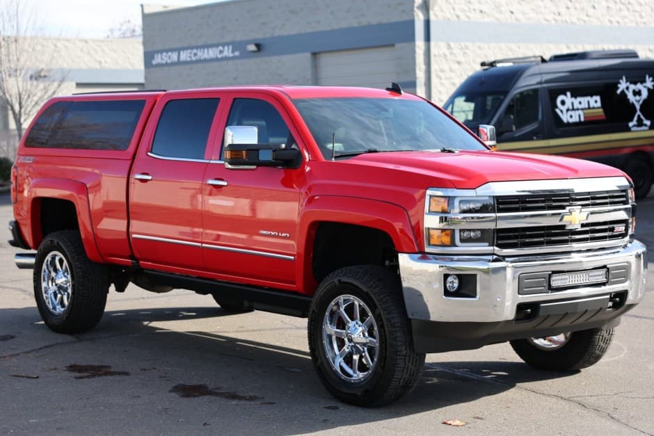 2016 Chevrolet Silverado K2XX (2014-2019) sold for $39,950