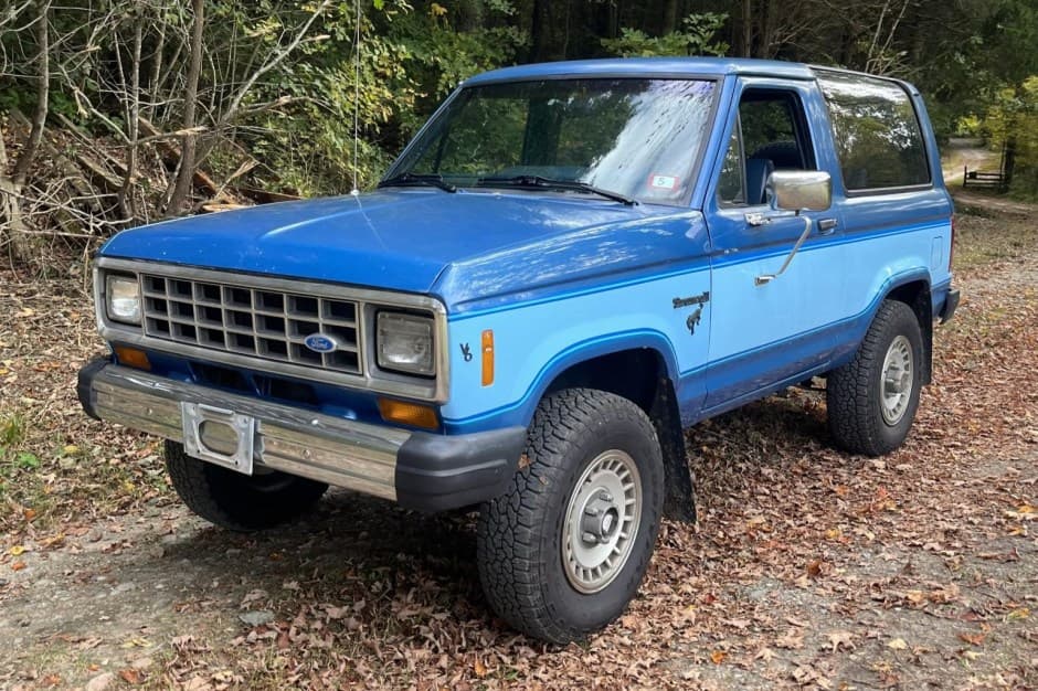 1984 Ford Bronco II sold for $15,750