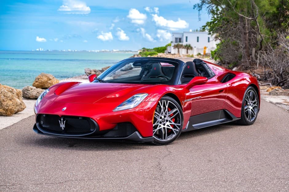 2023 Maserati MC20 sold for $219,753