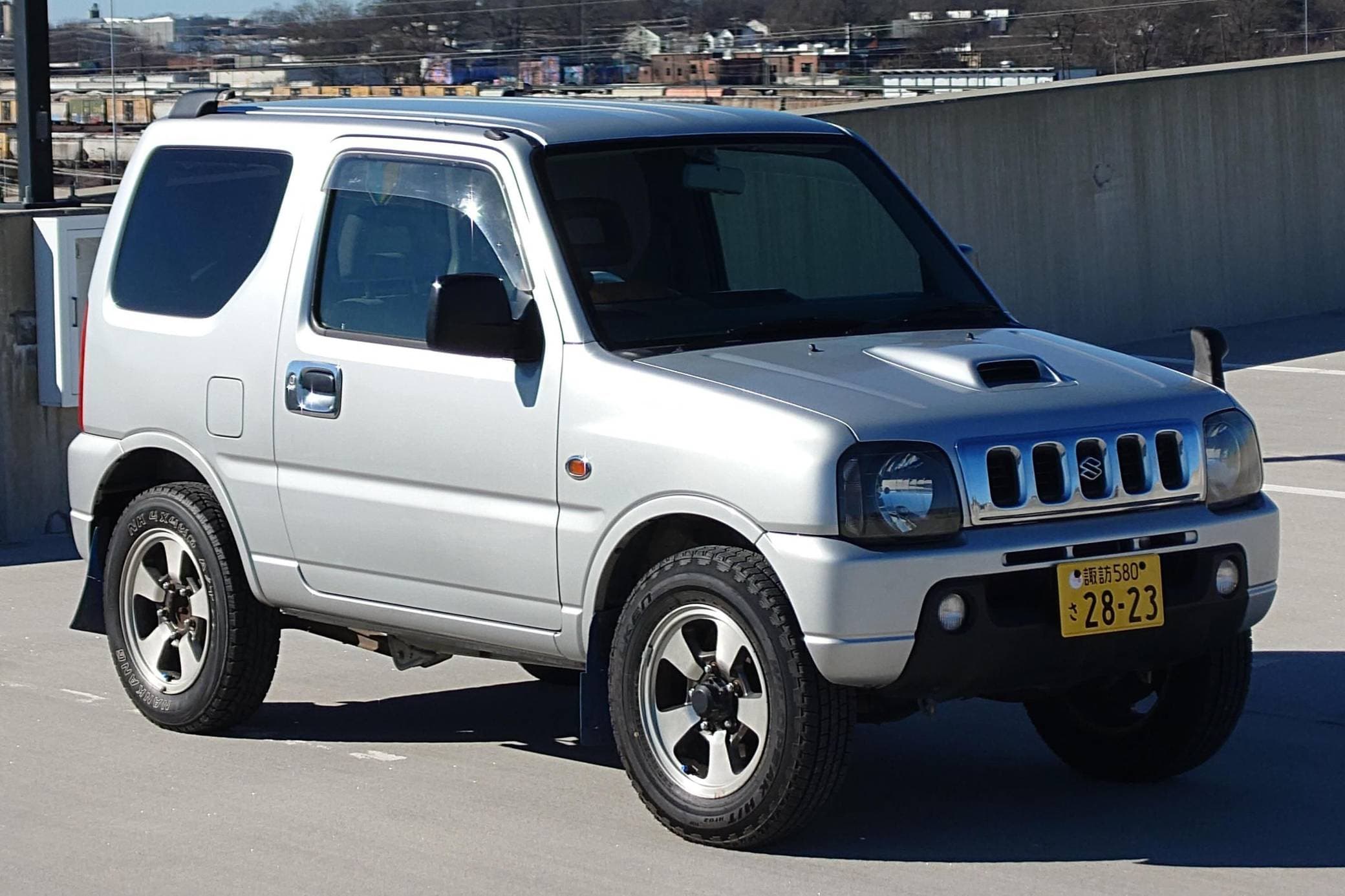 1998 Suzuki Jimny sold for $4,150