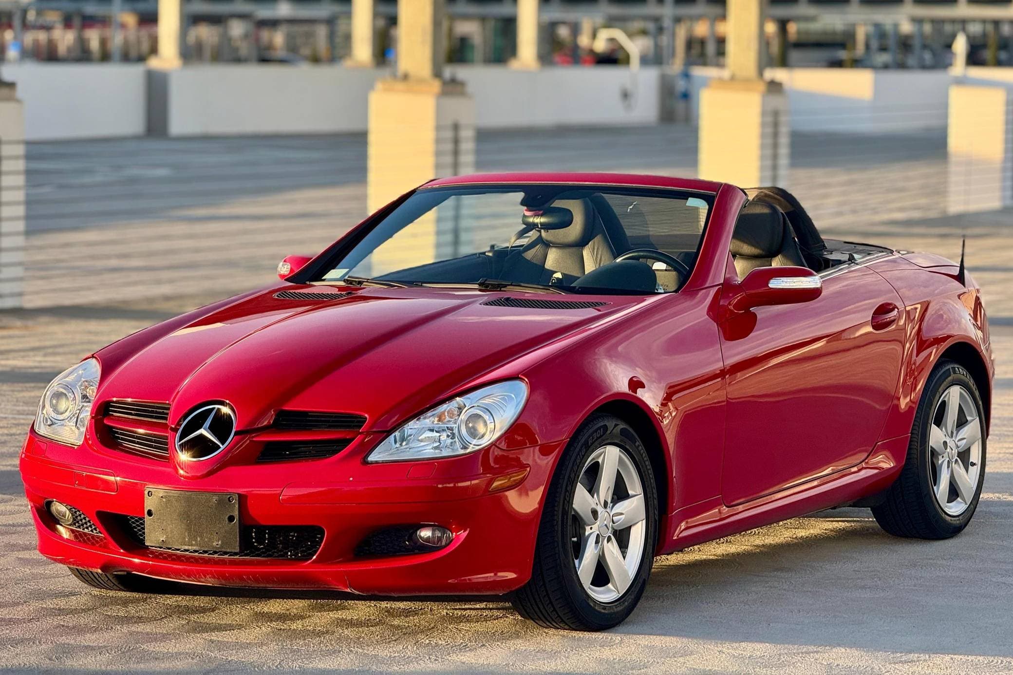 2006 Mercedes-Benz SLK-Class sold for $8,650