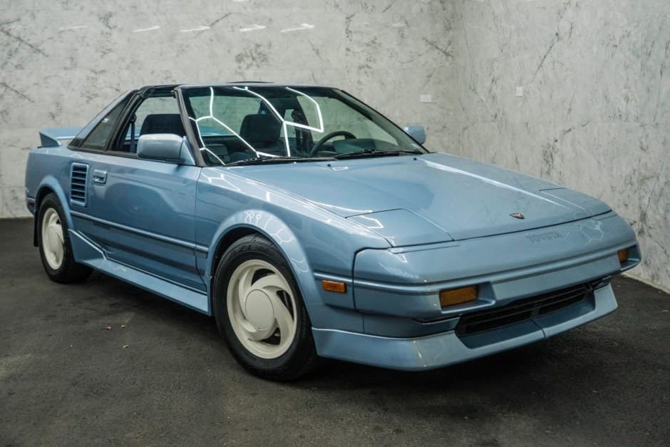 1989 Toyota AW11 MR2 sold for $20,000