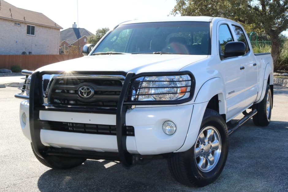 2009 Toyota Tacoma (N2X0 2005-2015) sold for $21,000