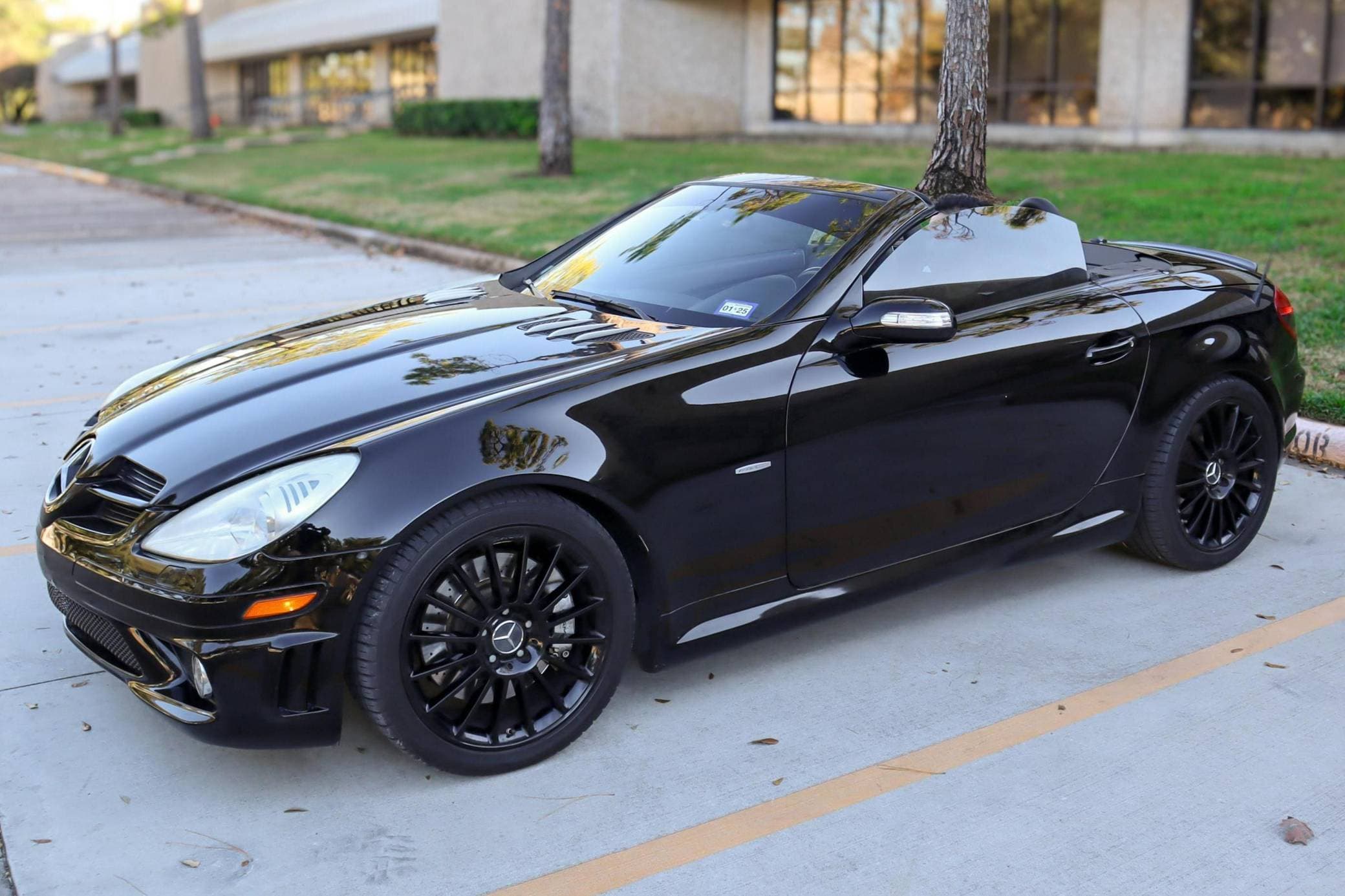 2008 Mercedes-Benz SLK AMG sold for $14,100