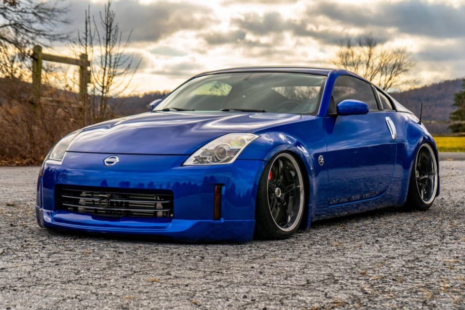 2006 Nissan 350Z sold for $13,250