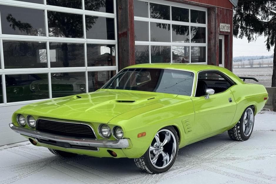 1973 Dodge Challenger (1970-1974) sold for $28,250