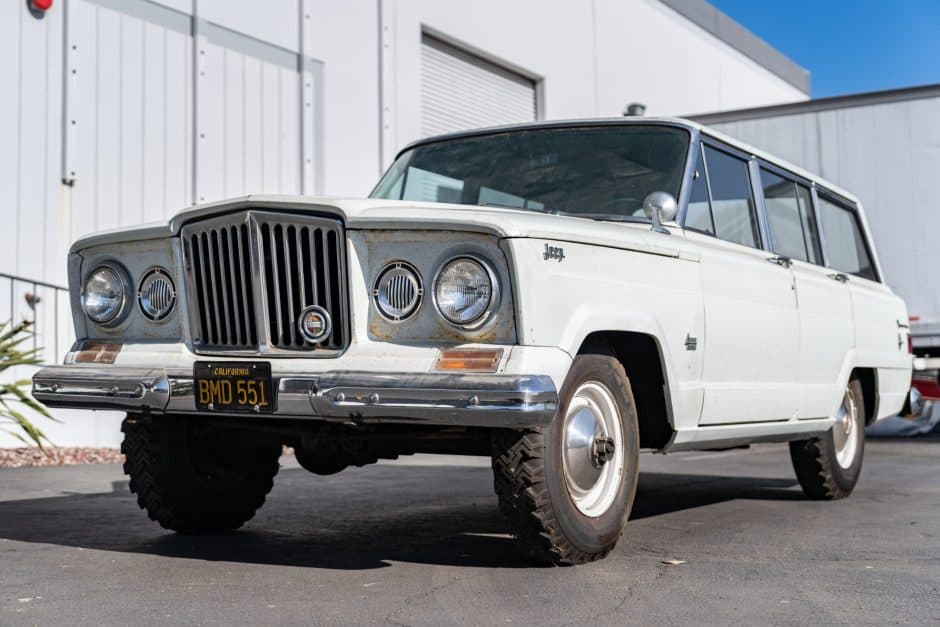 1963 Jeep SJ Wagoneer sold for $25,000