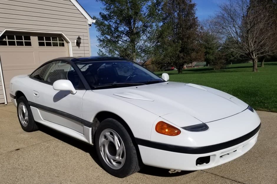1992 Dodge Stealth sold for $3,550