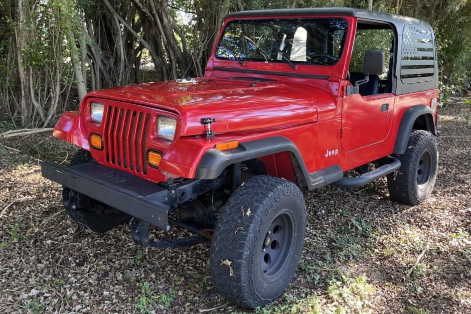 1995 Jeep Wrangler YJ (1987-1995) sold for $6,700