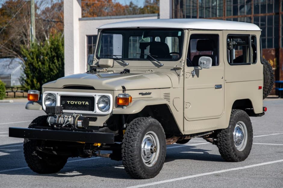 1979 Toyota Land Cruiser FJ40 sold for $28,000