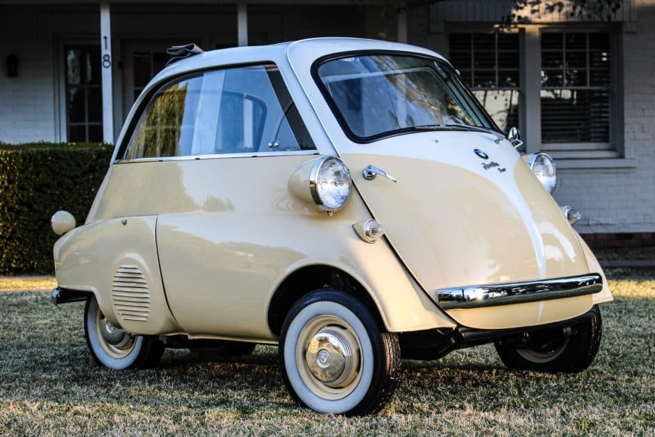 1957 BMW Isetta sold for $20,250