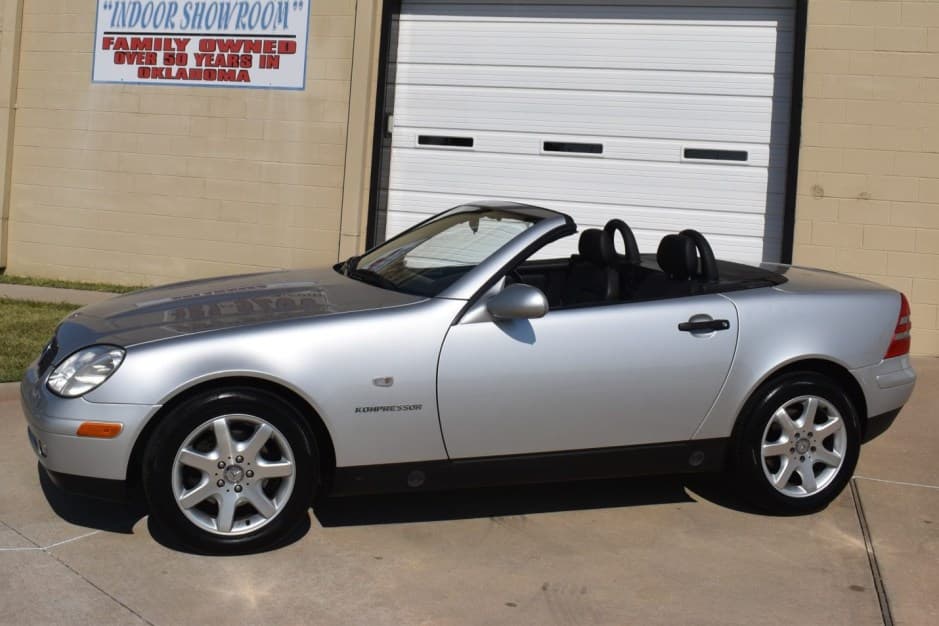 1998 Mercedes-Benz SLK-Class sold for $8,600