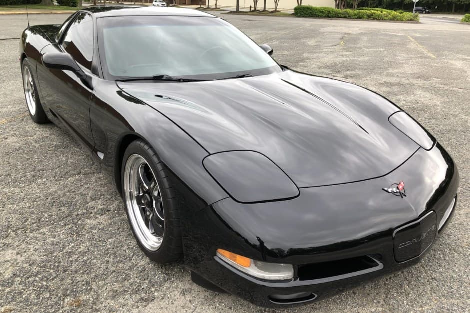 2000 Chevrolet Corvette C5 sold for $28,000
