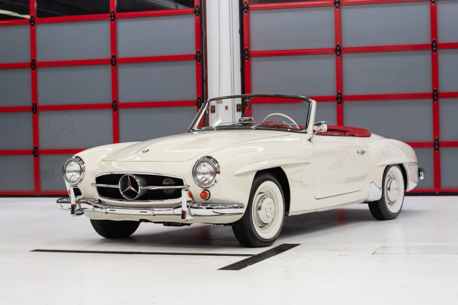 1962 Mercedes-Benz 190SL sold for $85,000