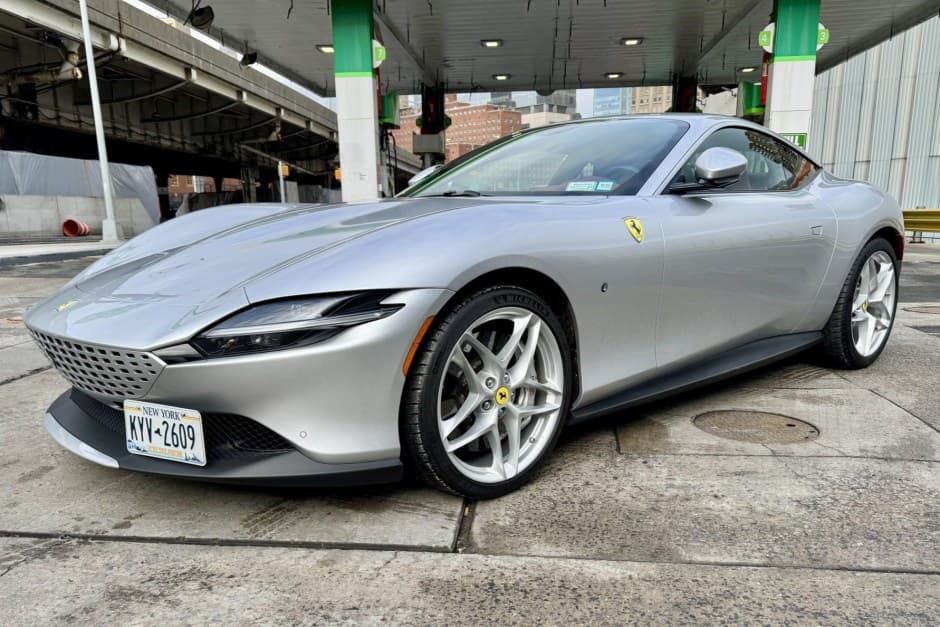 2022 Ferrari Roma sold for $172,000