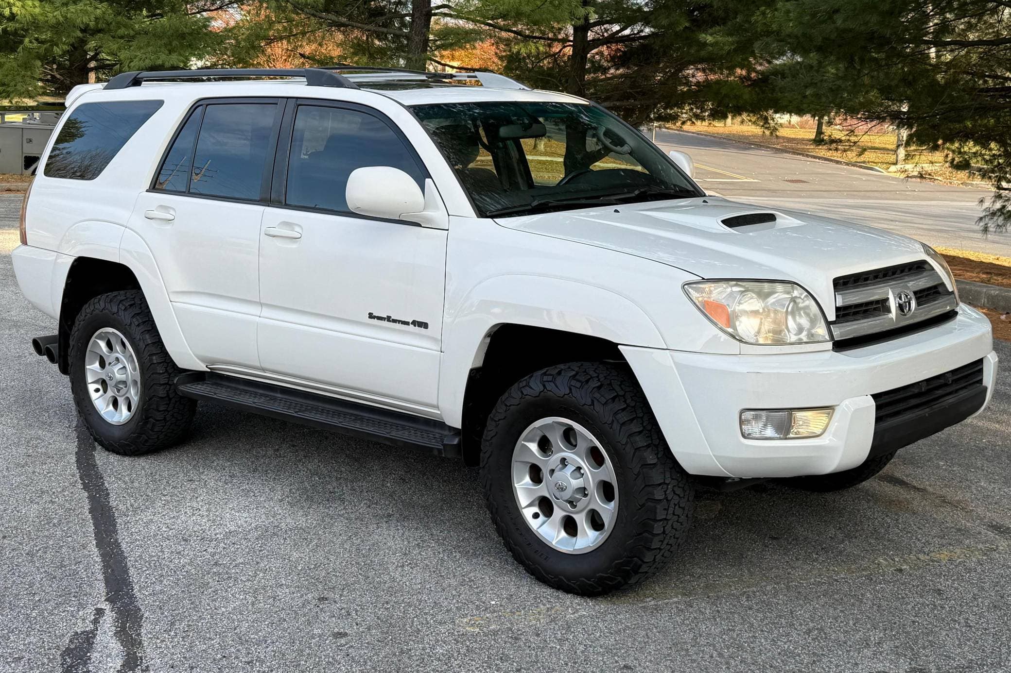 2004 Toyota 4Runner sold for $9,250