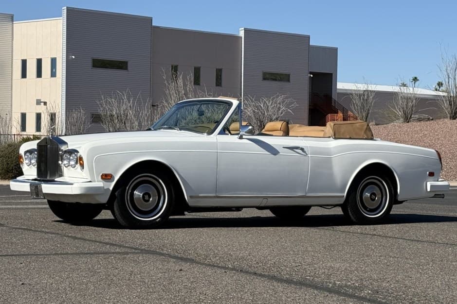 1981 Rolls-Royce Corniche sold for $35,000