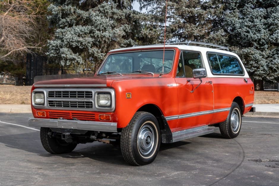 1980 International Harvester Scout sold for $20,250