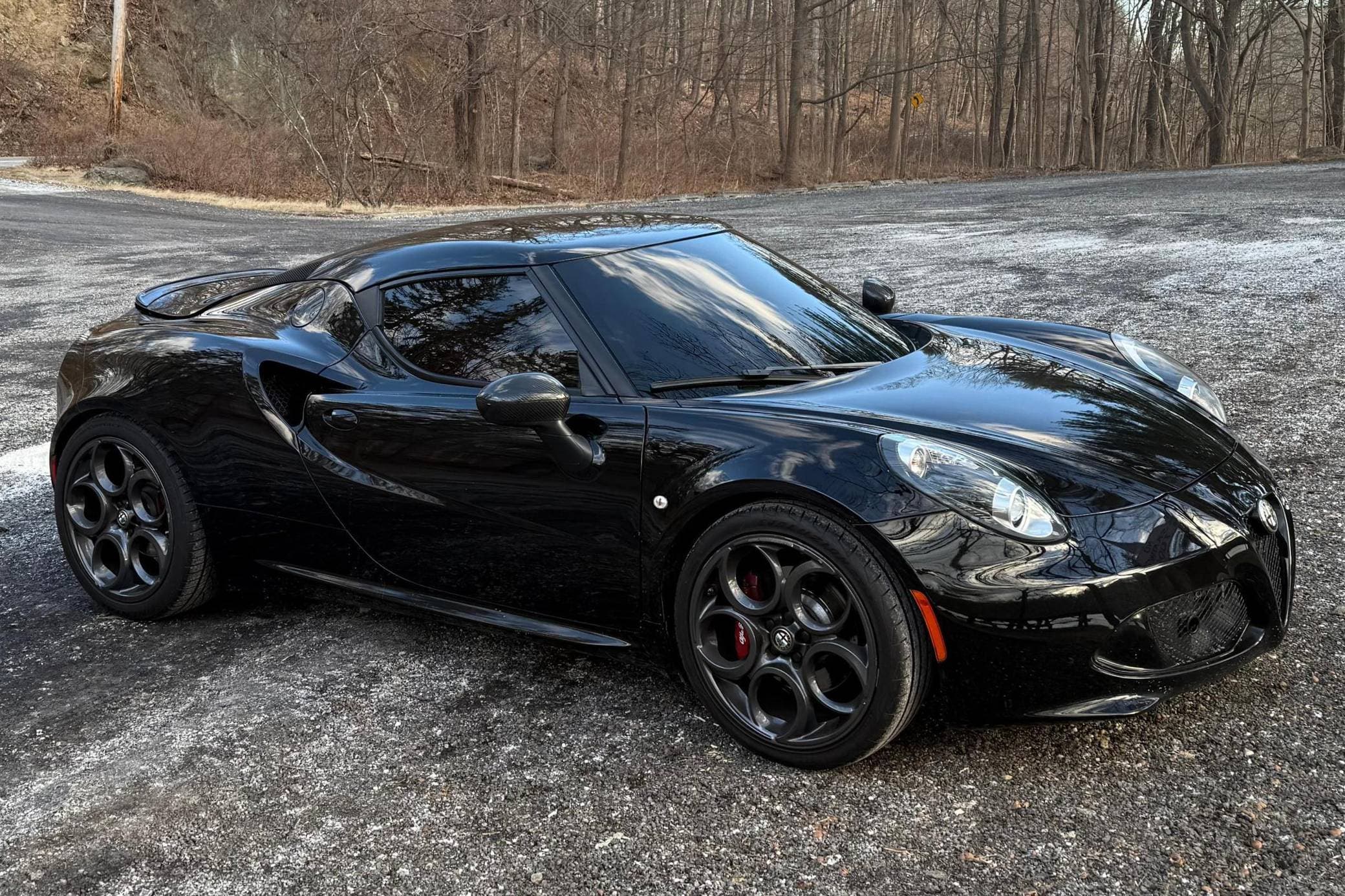 2015 Alfa Romeo 4C sold for $35,013