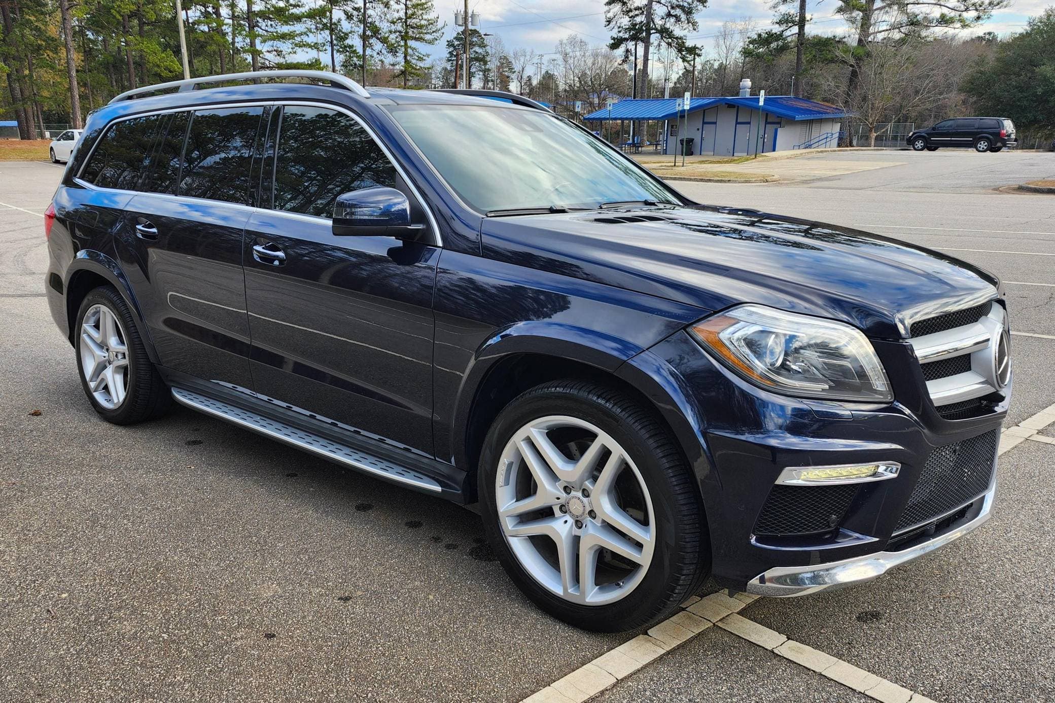 2014 Mercedes-Benz GL-Class sold for $13,400